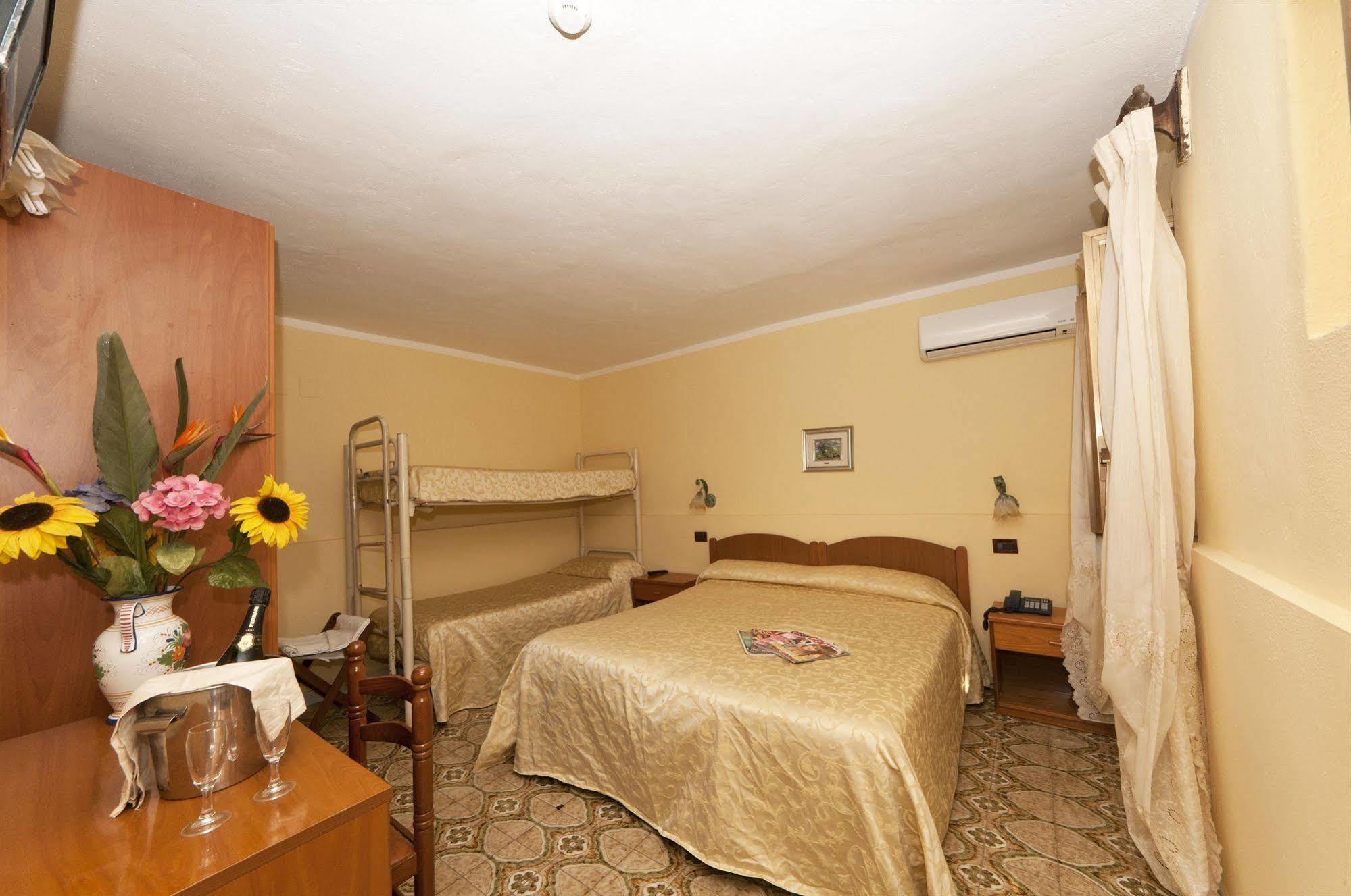 Hotel Villa Franca Forio di Ischia Zewnętrze zdjęcie